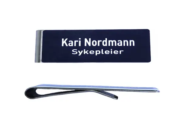 Navneskilt Clip-On med trykk Velg farge på bakgrunn 