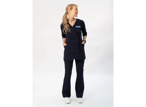 Caroline Dametunika Deep Blue M 