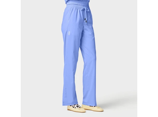 FINN Damebukse med rette ben Celeste Blue S 